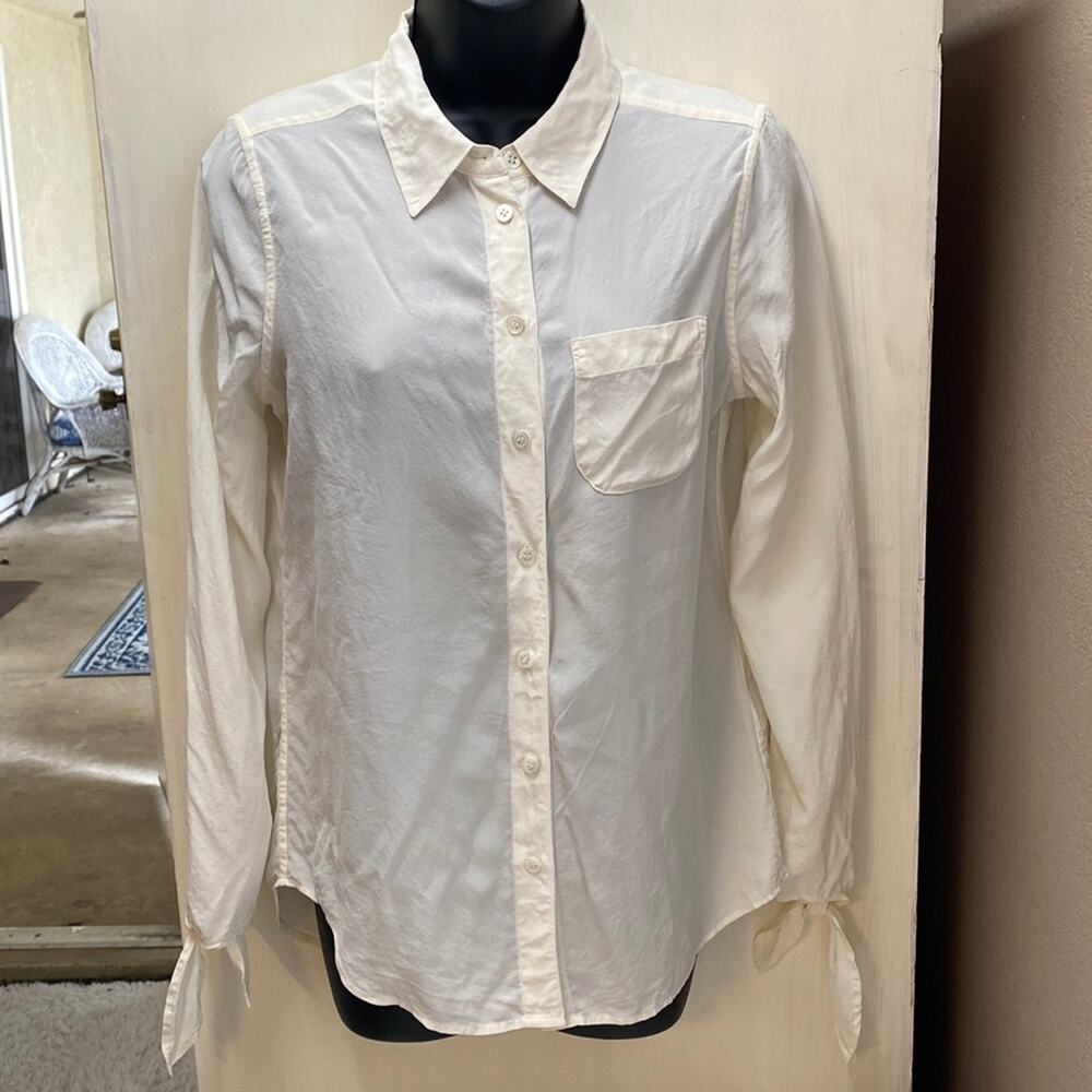 Equipment silk long-sleeves blouse with wrist tie sleeves
